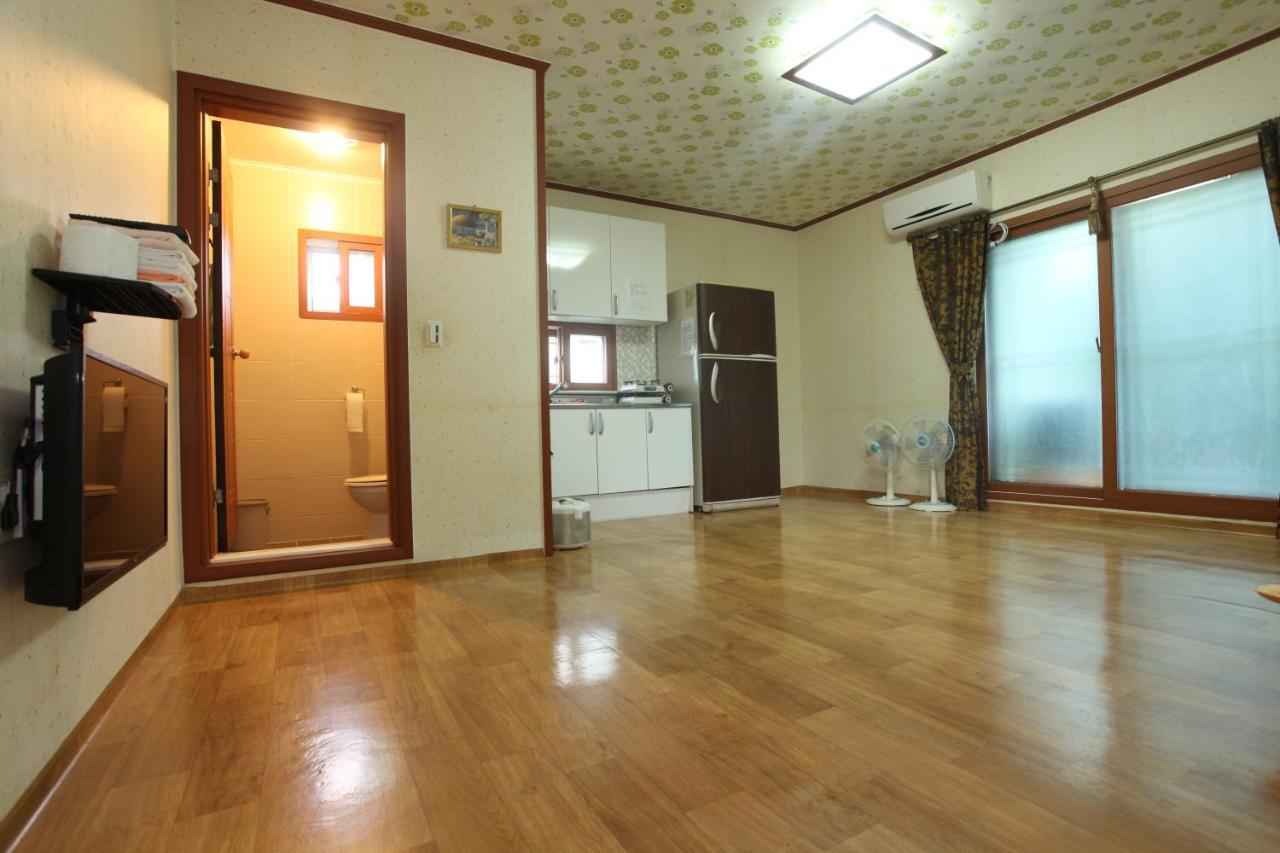 Chamjoeun Pension Chech'ŏn Extérieur photo