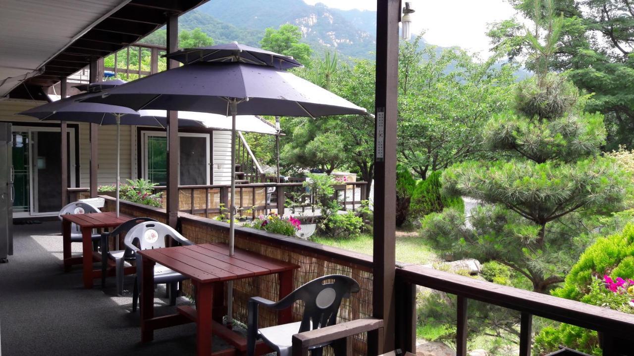 Chamjoeun Pension Chech'ŏn Extérieur photo